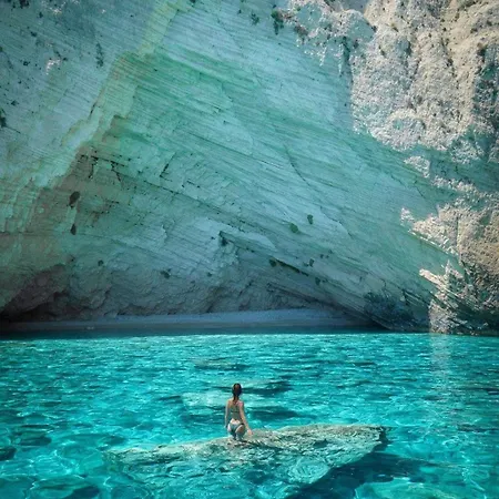 Sopan * Лаганас