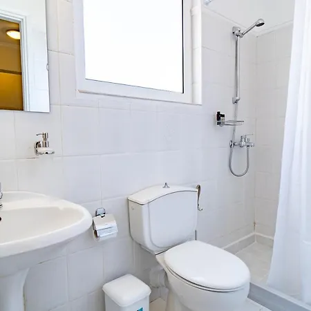 Villa Sopan Laganász